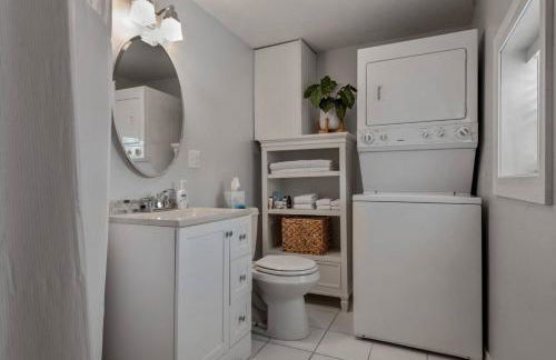 Sweet Jasper Suite-Summer Getaway in Jasper with Hot Tub - Foto 11