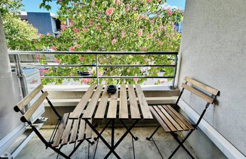 Moderne et Cosy T2 - Parking & Clim & Piscine & Balcon - LYON 25 min - Photo 5