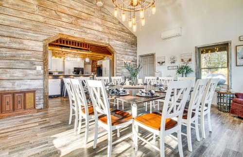 Expansive Mountain Home Rental with Yard and Fire Pit! - Foto 12