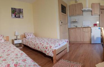 pokoje wypoczynkowe "Róża" - Foto 16