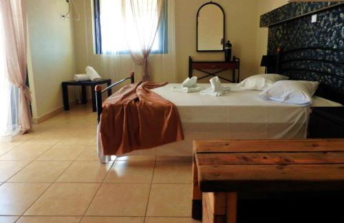 Sagini Boutique Hotel - Photo 17