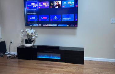 Luxury 3 BedRoom Apartment with Private Entrance plus Free Parking - Foto 35