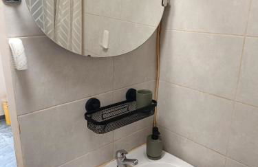 Petit studio bien équipé - Foto 8