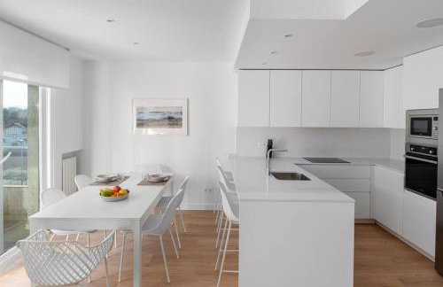 Bright apartment with A/C, parking optional - Foto 19