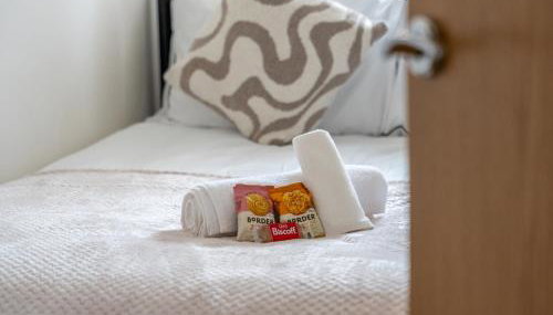 Deleted Great Sankey modern apartment - Foto 2