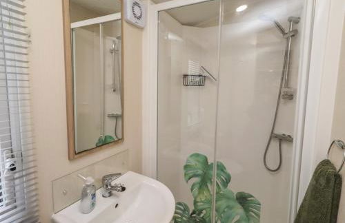 Homeslea 33 Millennium Gardens - Photo 17