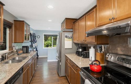 Musicians Escape in South Seattle Near It All - Foto 6