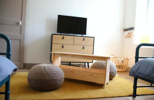 Le Vieil Home, au pied de la cité médiévale - Foto 13