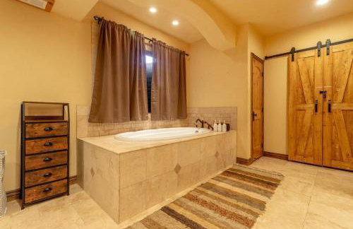 14 Guests 5BR 2BA At-Home Gym & Spacious Living - Foto 5