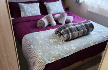 luxury new 3 bed caravan with stunning sea view on private beach in Thorness bay - Foto 48