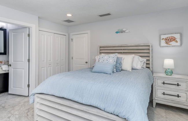 Dolphin View - Photo 31