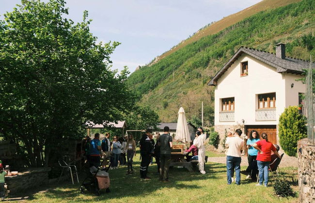Visita a una granja de abejas con degustación de miel - Foto 2