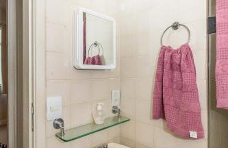 Apto com WiFi e otima localizacao, Laranjeiras RJ - Foto 12