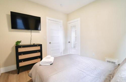 Spacious 4BDR 2BA Retreat near T-Station- 5 Mins to Boston - Photo 13