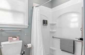 Blissful Boyne City Retreat: Luxurious & Modern! Sleeps 15! - Foto 26