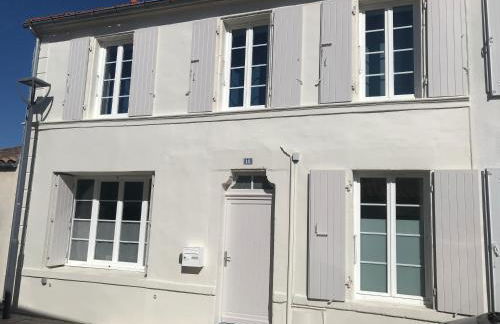 Jolie maison 3 étoiles entièrement rénovée - Foto 1