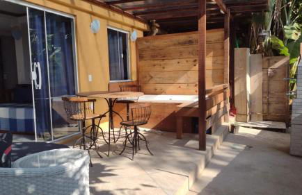 Recem reformado, apartamento na Ferradurinha - Foto 1