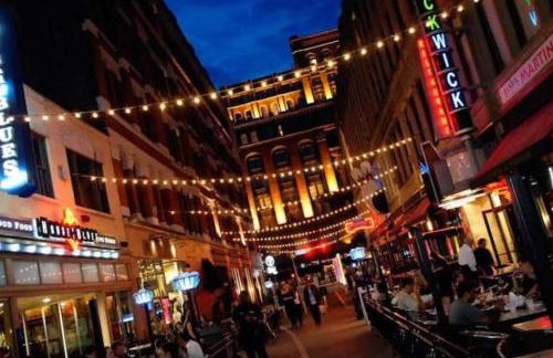 Cozy Bungalow 10 Min to DTWN CLE - Foto 27