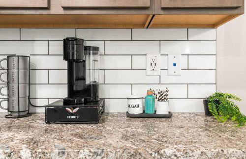 Luxe Goodyear Oasis Pool King Suite Grill - Foto 10