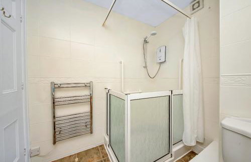 Finest Retreats - Kilburn Hall Apt - Photo 10