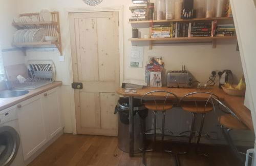 69 ALBERT STREET - Photo 3