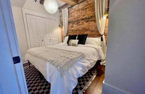 Tugboat Vista 2 Bedroom Downtown Portsmouth - Foto 7