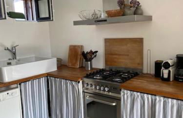 Maison de charme, jardin clos sud, terrasse, 2 minutes plages, au cœur du village de Piriac, 4 chambres 2 SDB. - Foto 11