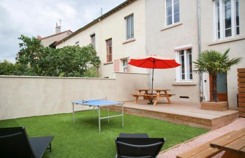 MAISON LE GRATTE CIEL - séminaire ou famille, salle de réunion, 8 chambres Clim, Jardin & Salle de sport - Foto 46