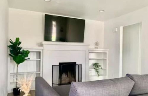 CA5 House Cozy 3BR in Azusa - Foto 1