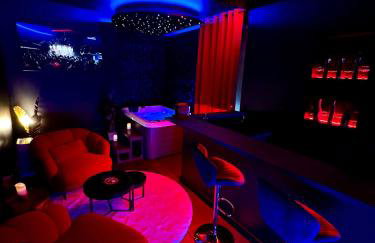 Suite Romantique - Jacuzzi - Love Room - Foto 8