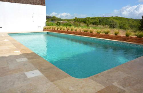 Masia La Morera autenticidad renovada 100 porcien a 10 minutos de Sitges en coche 12 huespedes Piscina Aire Aconc 6 Suites Apertura 15 Julio 2025 - Foto 6