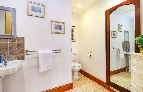 The Old Signal House - Photo 37