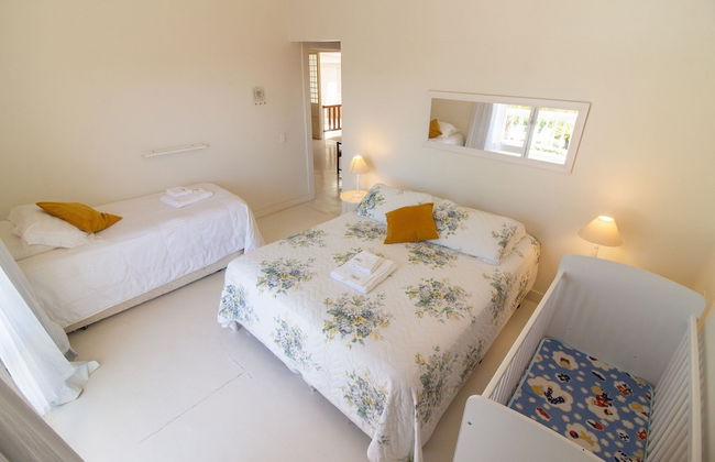 Harmoniosa Mansão com 7 Suítes Ferradura - Foto 4