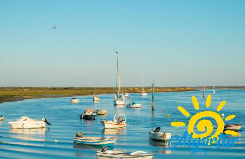 Santa Luzia Residence by Algartur - 5 mins Downtown - AC - Pool - Wi-Fi - Smart TV - Foto 34