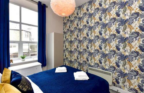 Beautiful 1 Bedroom Apartment in Newport Centre - Pass the Keys - Foto 17