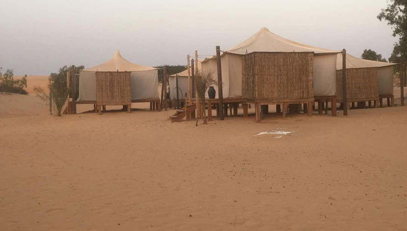 Excursión al desierto de Lompoul - Foto 2, Las haimas en las que dormiremos duranta la excursión de 2 días
