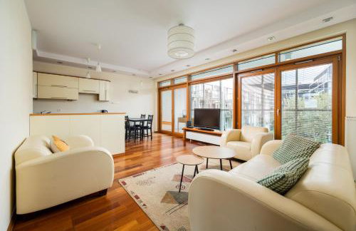 Arkadia Urban Stay Apartment by BookingHost - Foto 1