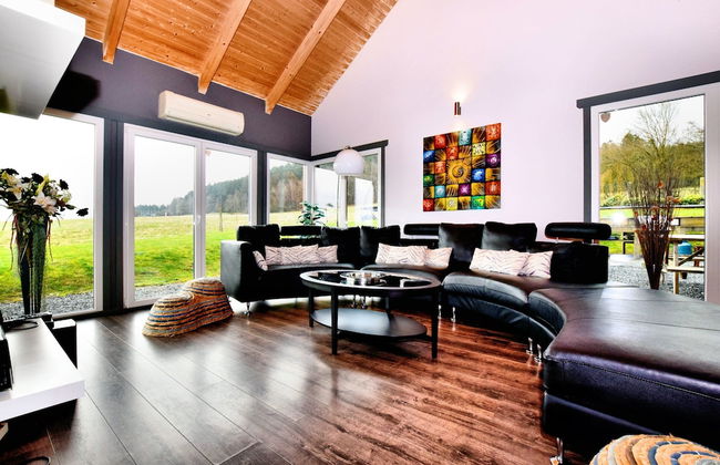 Villa With Heated Outdoor Pool and Sauna - Foto 24