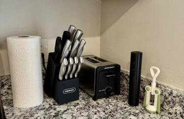 Modern Entire 2-Bedroom House for 6 Guests at University City - Foto 8