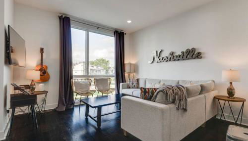 Epic Location- Steps from 12th S, Sleep12 - Photo 3