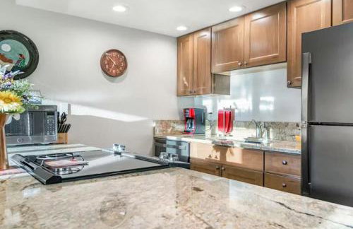 Mountain Condo w Views, Balconies and Fireplace - Foto 12