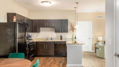 The New Albany Perch Top Floor Pet-Friendly! - Foto 4