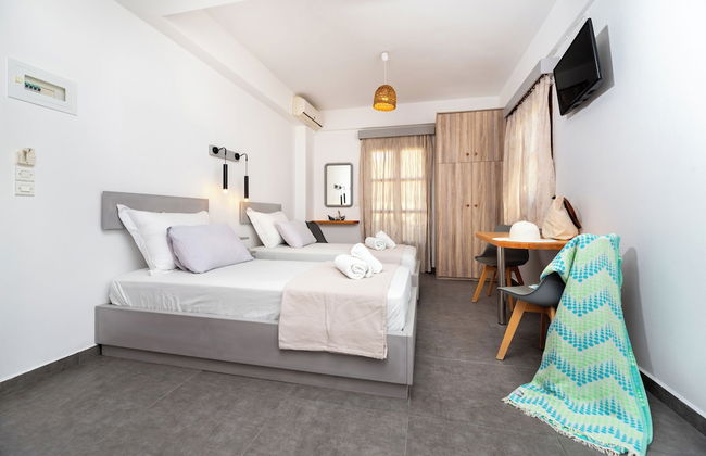 Marina's studios - Photo 9