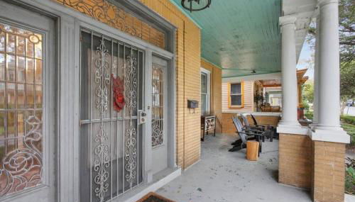 Big Yellow Brick House - Victorian District - Foto 2