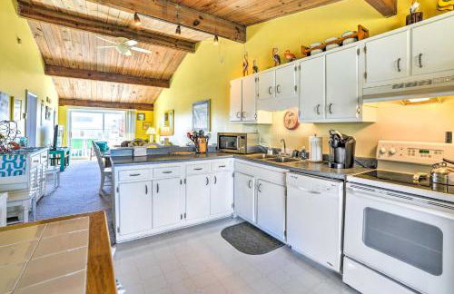 Coastal Atlantic Beach Duplex Less Than 1 Mi to Boardwalk! - Foto 10