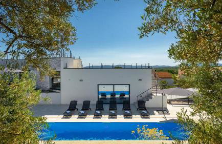 Luxury Villa Subventus - Photo 9