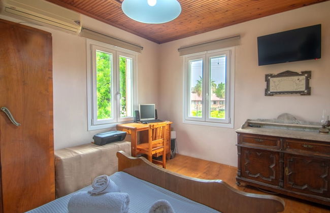 Traditional Village House - Photo 4