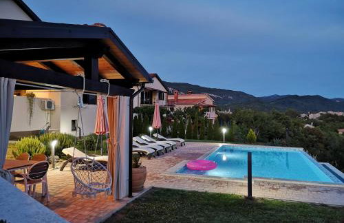 Home Andrea with infinity salty pool - Foto 11