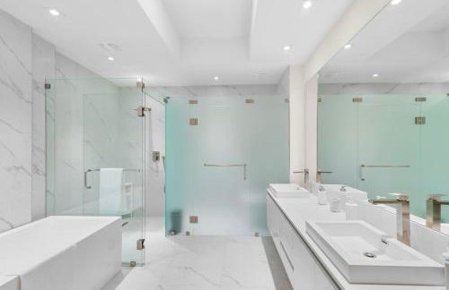 Luxe 2BR 2.5BA Ocean View Condo in Amrit Resort - Foto 33