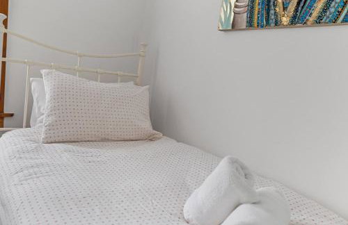 Sleeps 7 Large 4 Bed Town House for Contractors & Families & Friends in Great Central Location - Foto 50